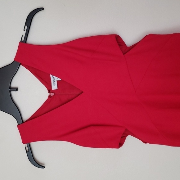 Elizabeth and James red side cutout sheath cocktail dress, women's size 4 - Picture 2 of 9